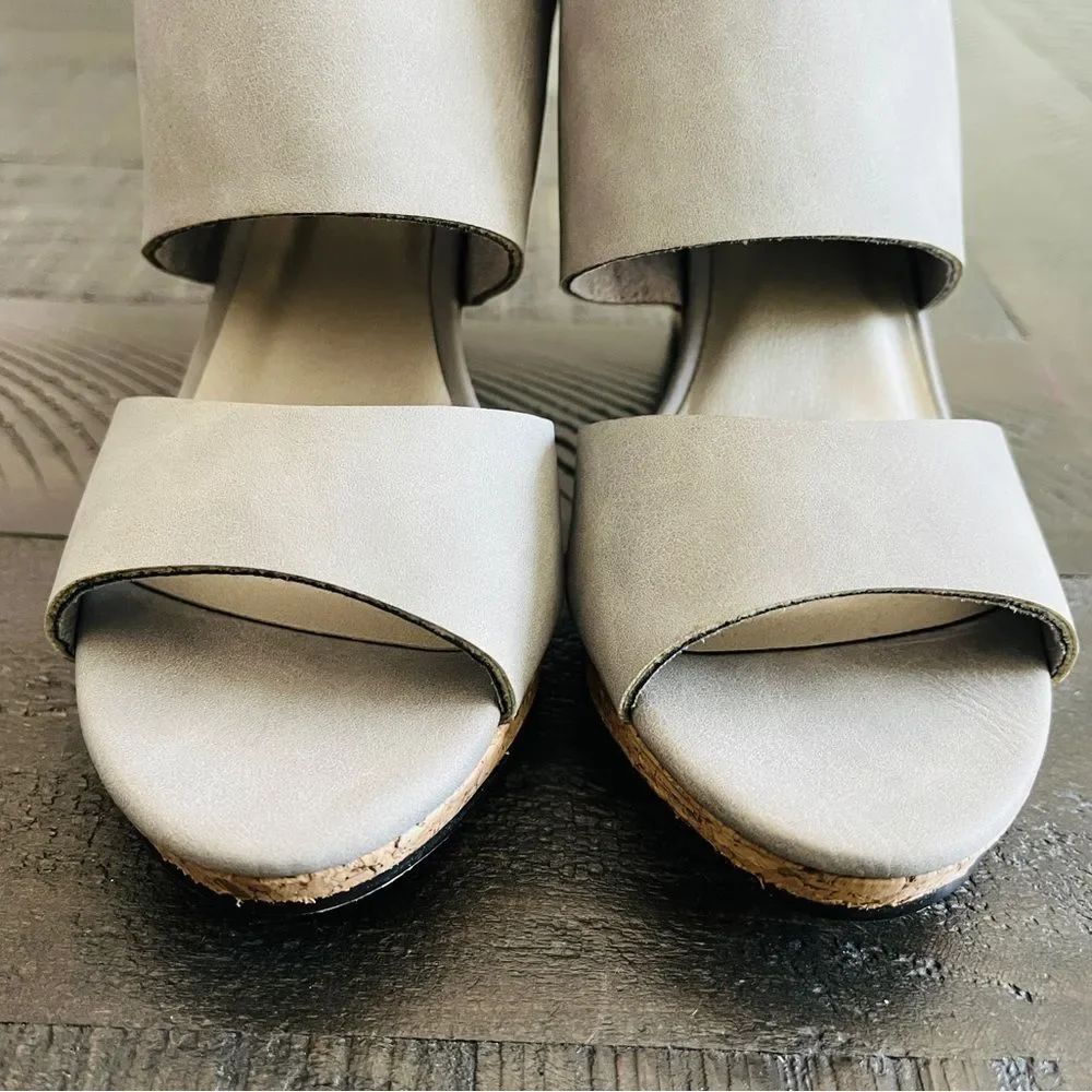 Michael Antonio Cork Wedge Sandals 6.5 NWOT Minimalist Neutral Platform